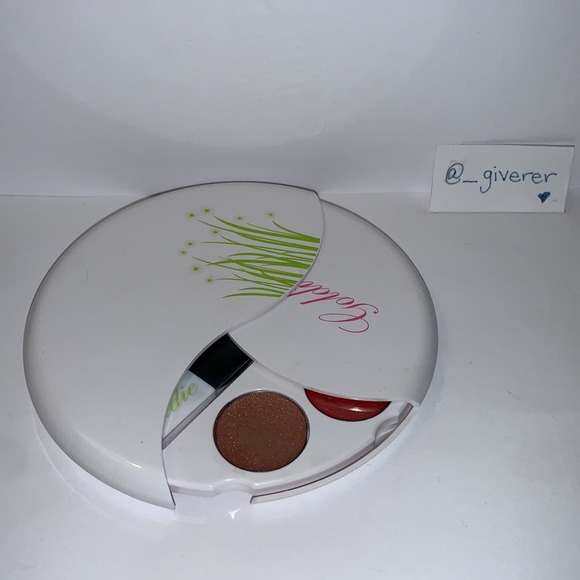 Goldie Cradle Disc Lips Cheeks & Eyes Palette RARE - Picture 3 of 15